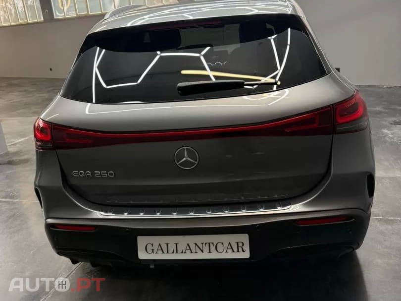 Mercedes-Benz EQA 250 AMG Line