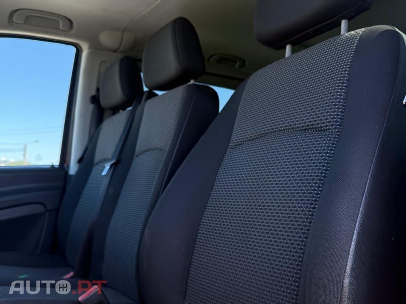 Mercedes-Benz Vito Extra-Longa SHUTTLE