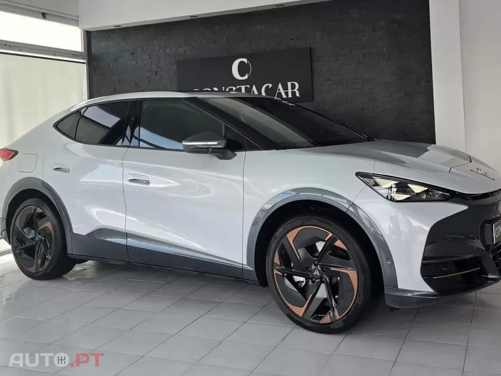 Cupra Tavascan 77 kWh Adrenaline