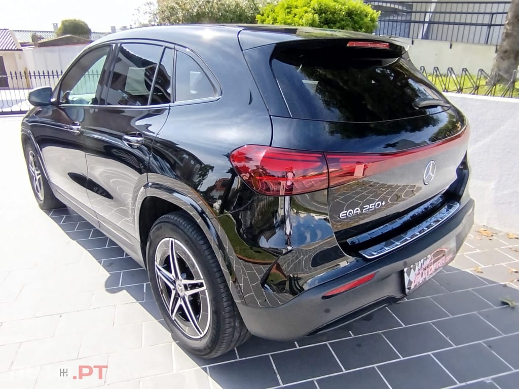 Mercedes-Benz EQA 250+ AMG Line