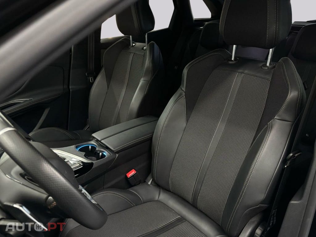 Peugeot 3008 GT EAT8