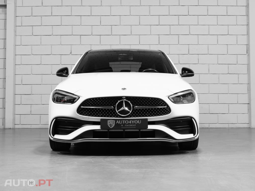 Mercedes-Benz C 300 e 9G-TRONIC AMG Line