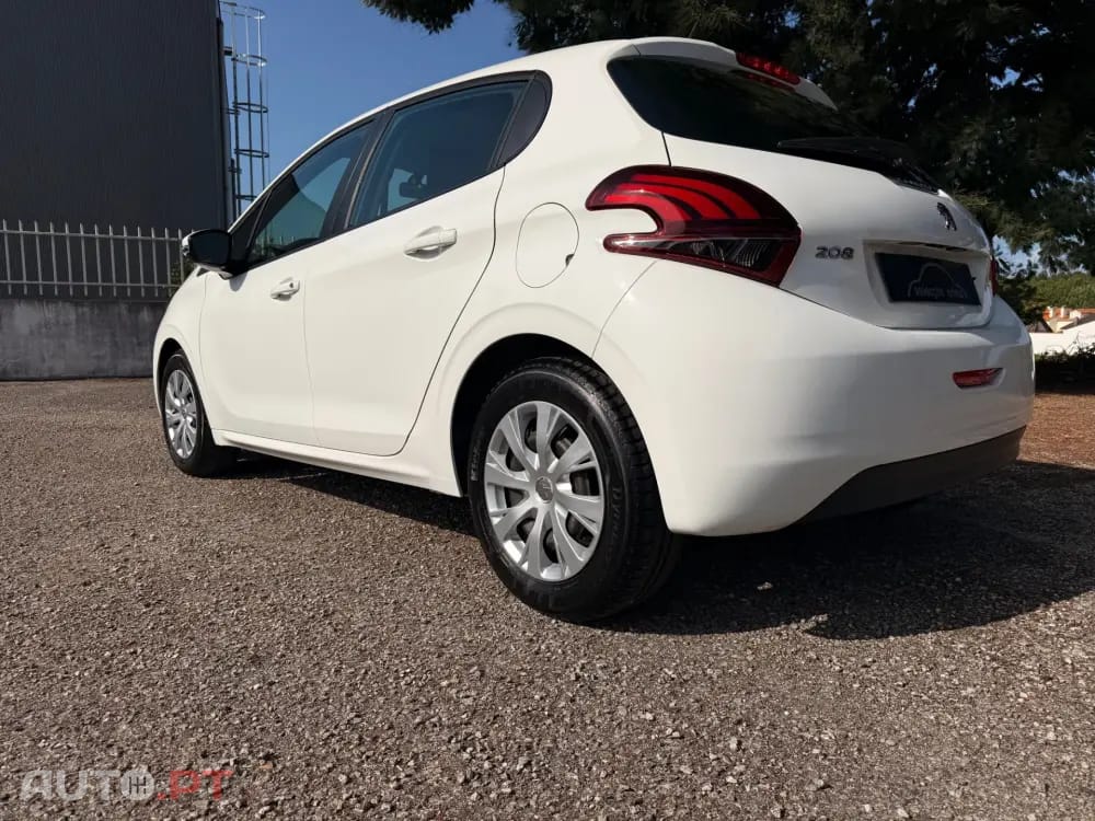 Peugeot 208 1.2 PureTech Access