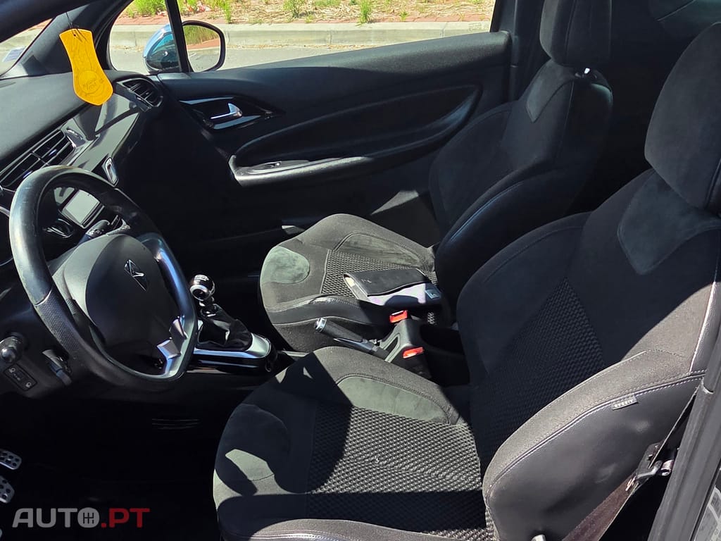 Citroen DS3 1.6 e-HDi 115cvs Sport-Chic
