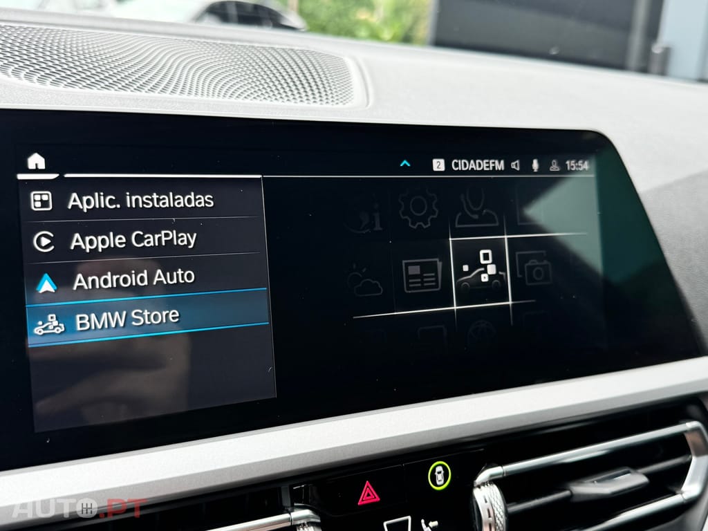 BMW 320 e Touring Auto