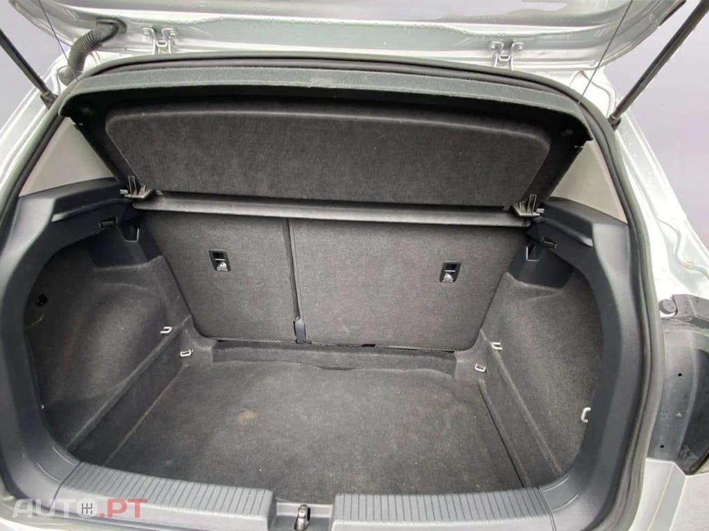 Volkswagen T-Cross 1.0 TSI Conceptline