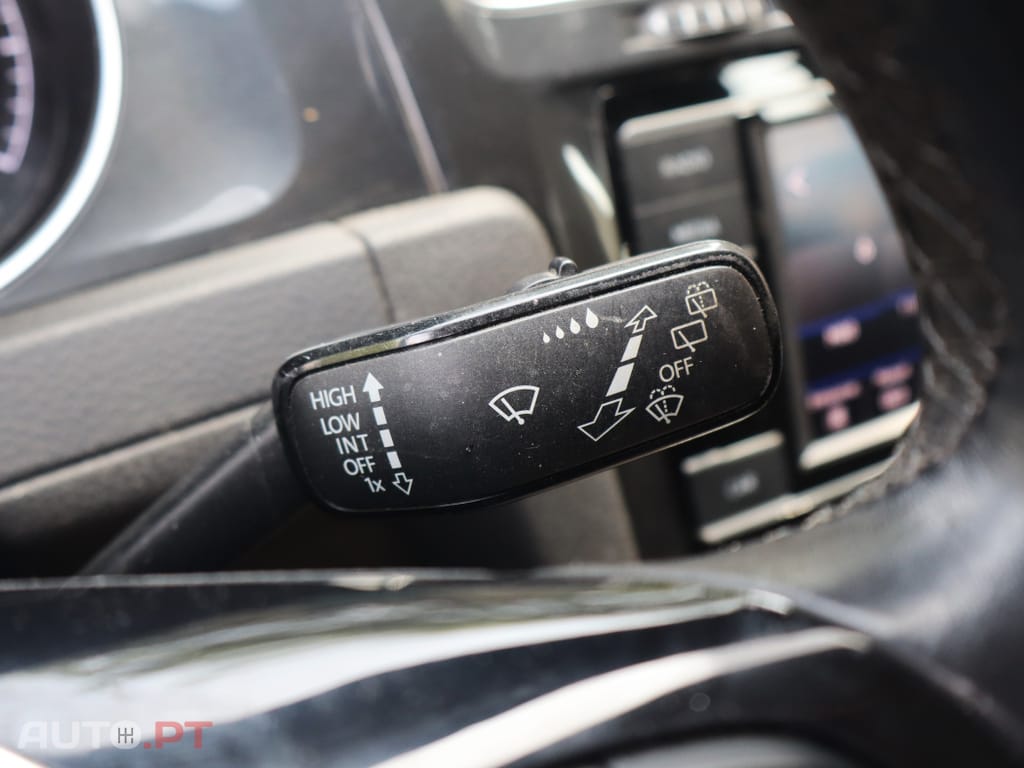 Volkswagen Golf 1.6 TDI Confortline