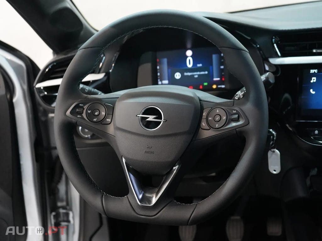 Opel Corsa 1.2 T GS