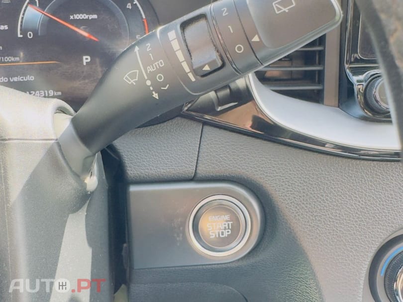 Kia Xceed 1.6 CRDi Tech+SRF 7DCT