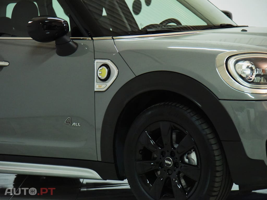 MINI Countryman Cooper SE ALL4 Auto