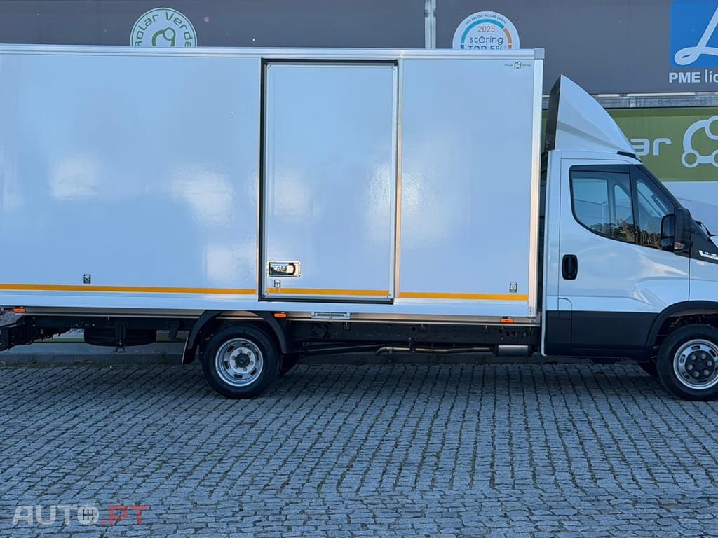 Iveco Daily 3.0 - 180 CAVALOS CONTENTOR
