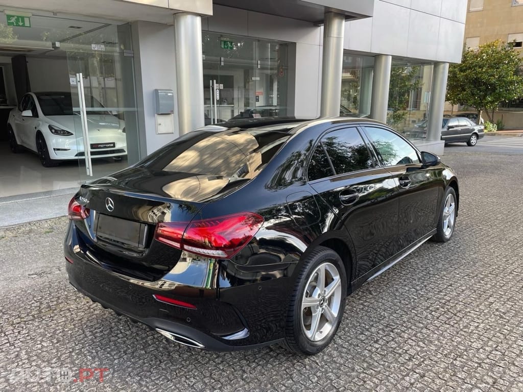 Mercedes-Benz A 250 e AMG Line