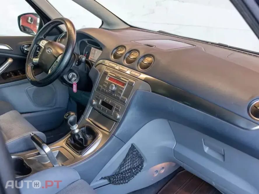 Ford S-Max 1.8 TDCi Titanium 7L