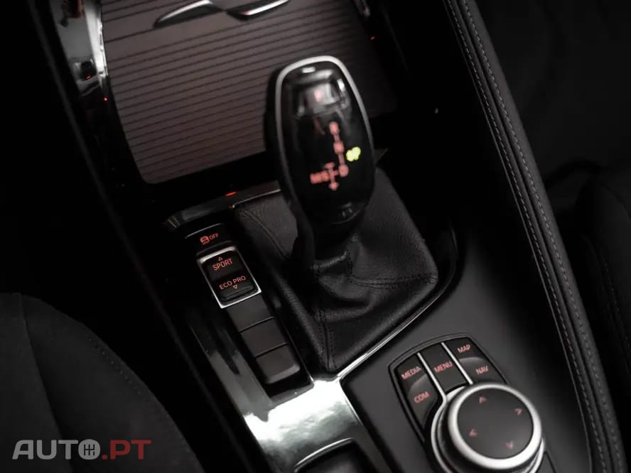 BMW X2 16 d sDrive Auto