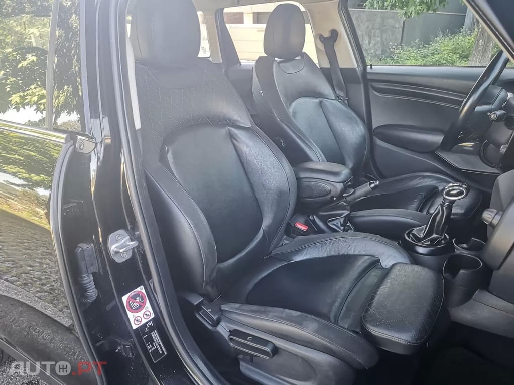MINI One Cooper D Auto