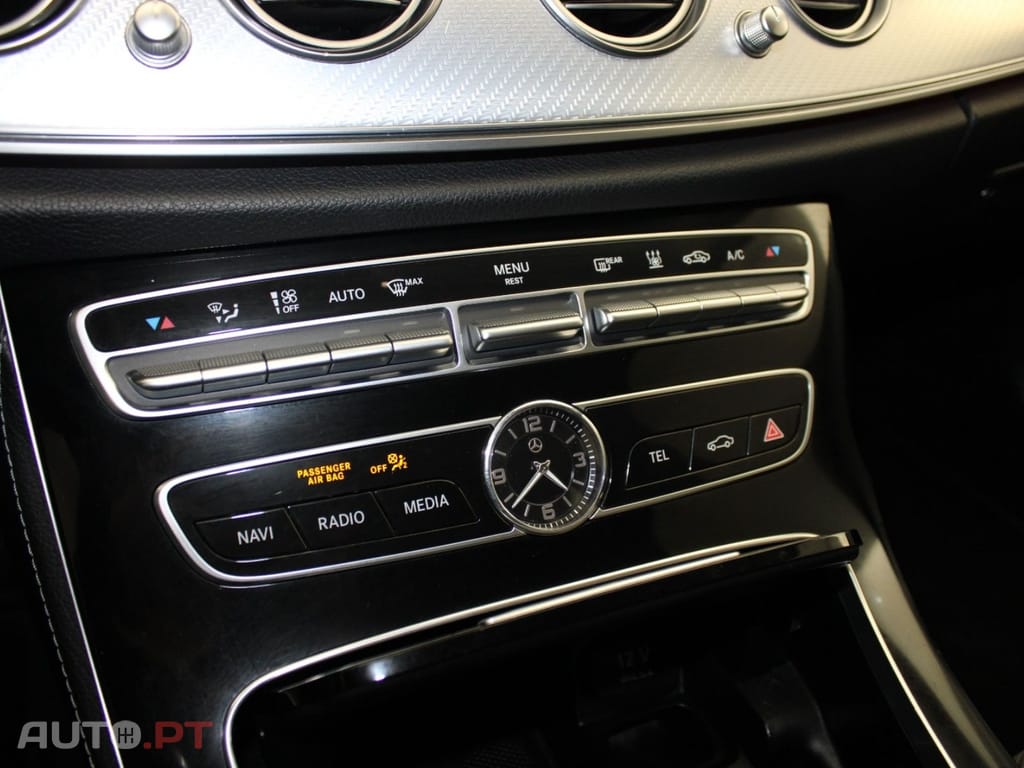 Mercedes-Benz E 300 De AVANTGARDE 