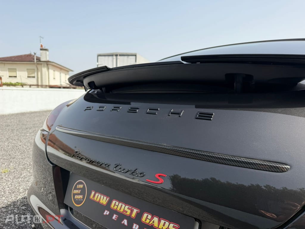 Porsche Panamera Turbo PDK