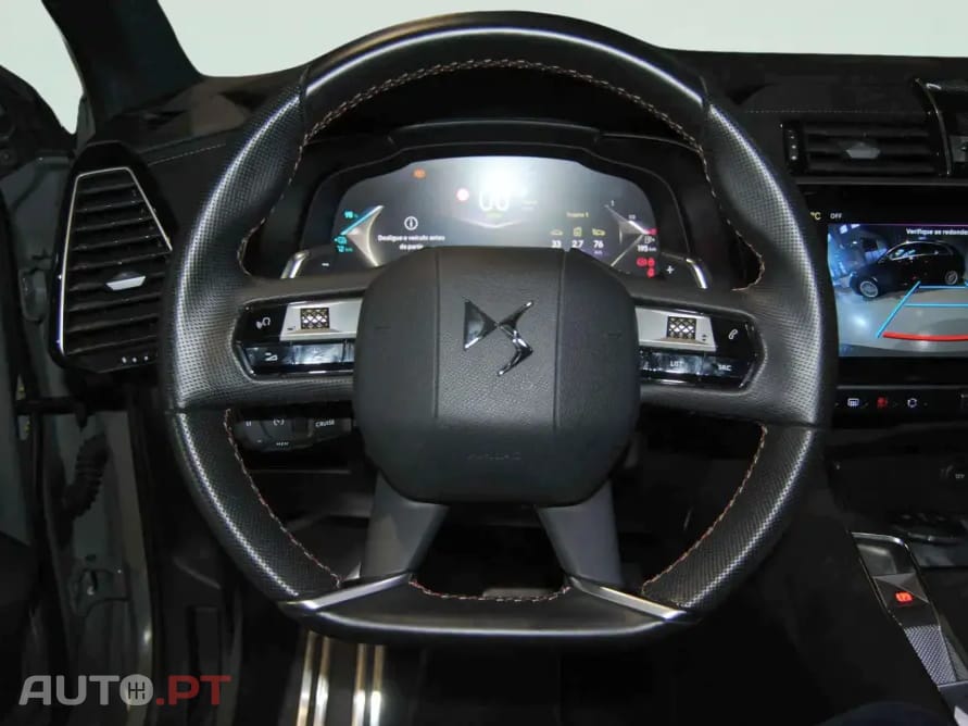 DS DS7 E-Tense Performance Line