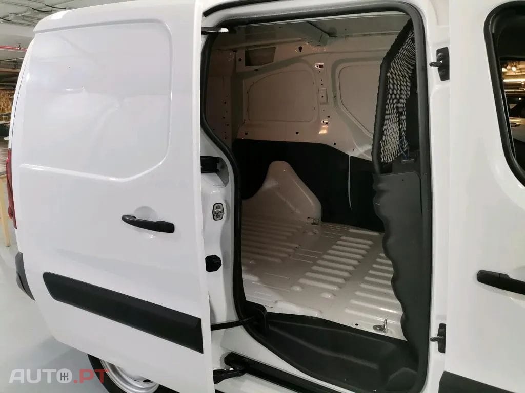 Peugeot Partner 1.6 BlueHDi L2 Premium 3L