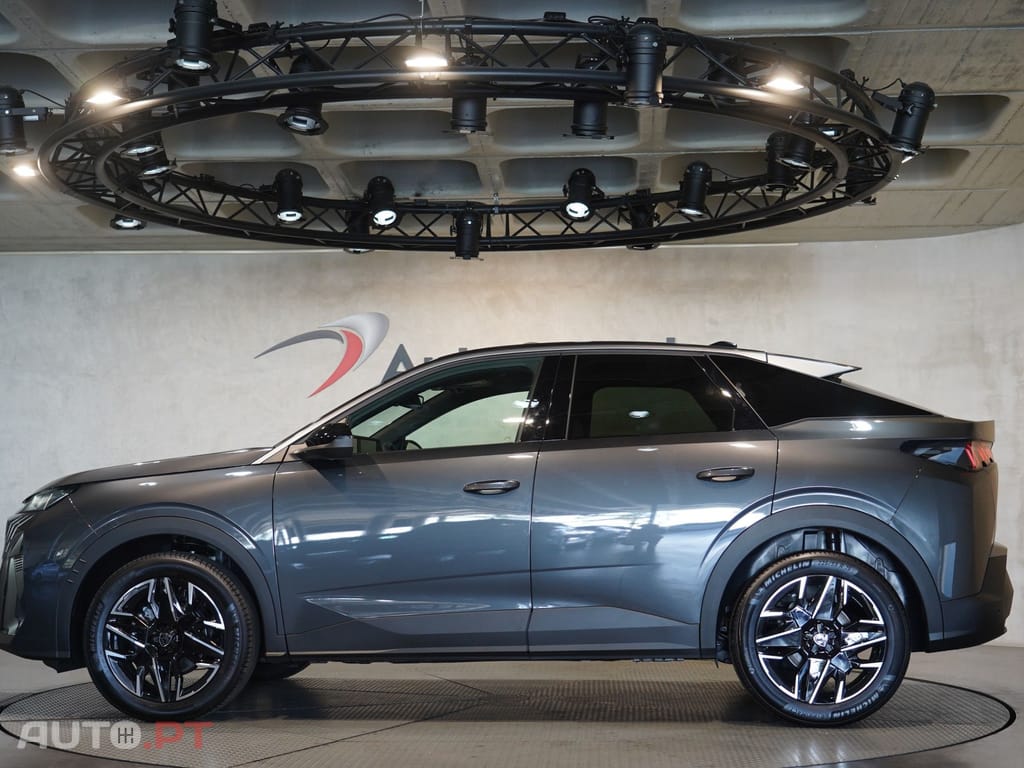 Peugeot 3008 1.2 Hybrid Allure e-DCS6