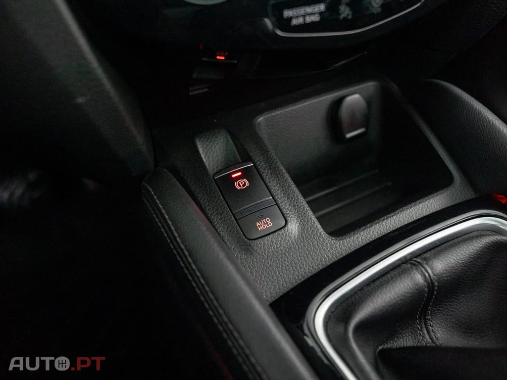 Nissan Qashqai 1.5 dCi N-Connecta