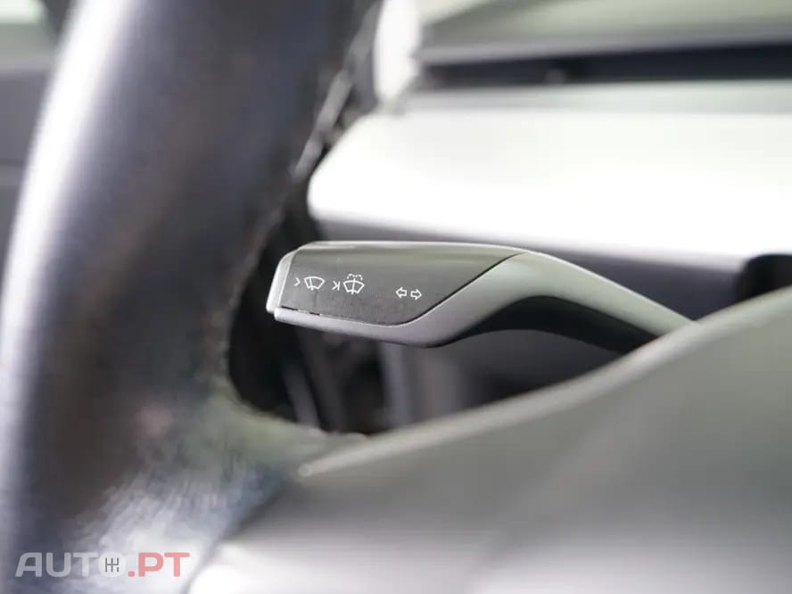 Tesla Model 3 Long Range AWD Dual Motor