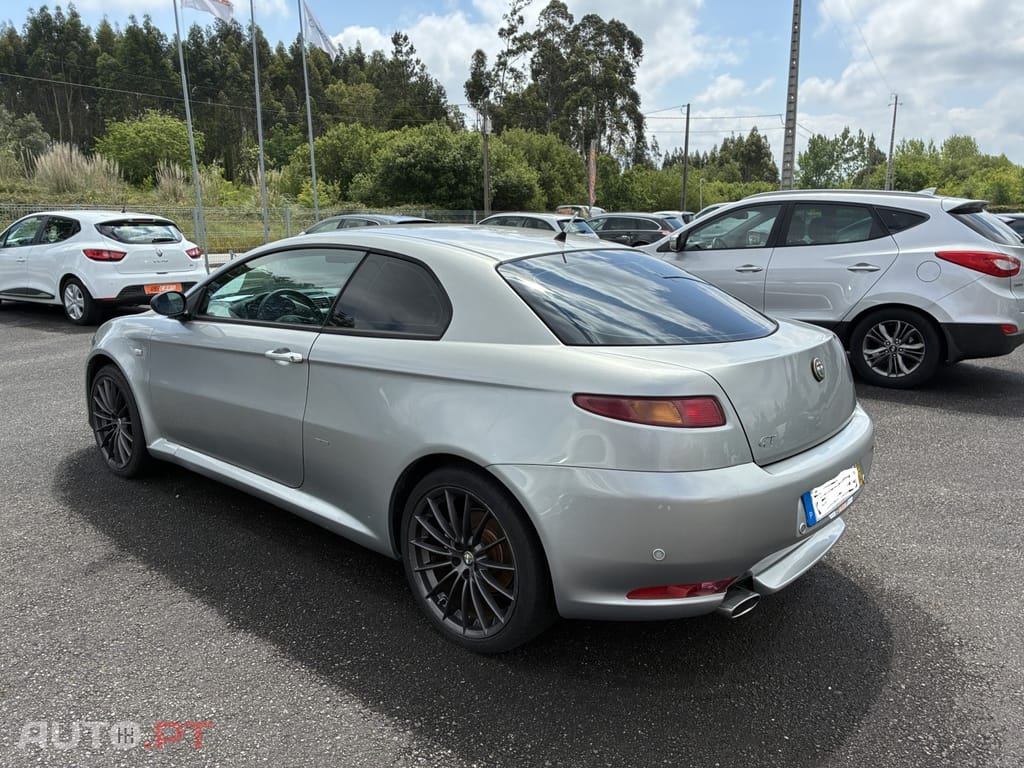 Alfa Romeo GT 1.8 TS