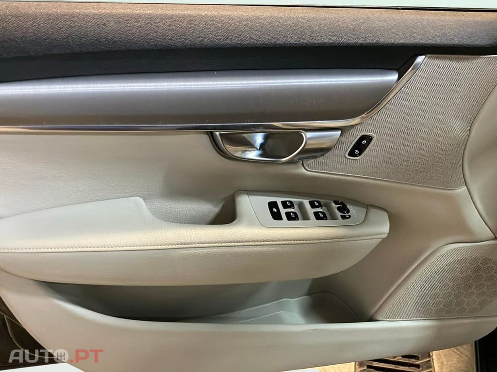 Volvo V90 2.0 D4 Momentum Plus Geartronic