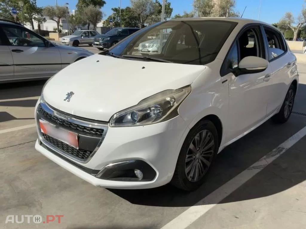 Peugeot 208 1.5 BlueHDi Signature