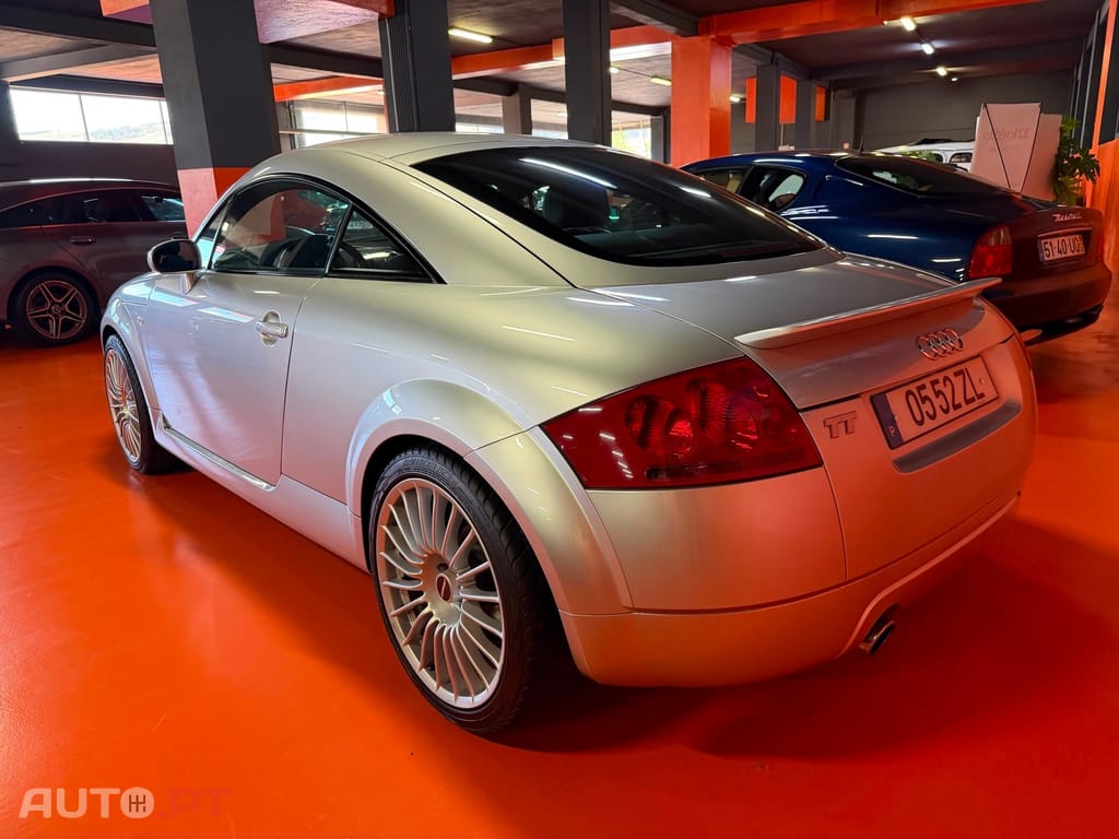Audi TT 1.8 T S-line