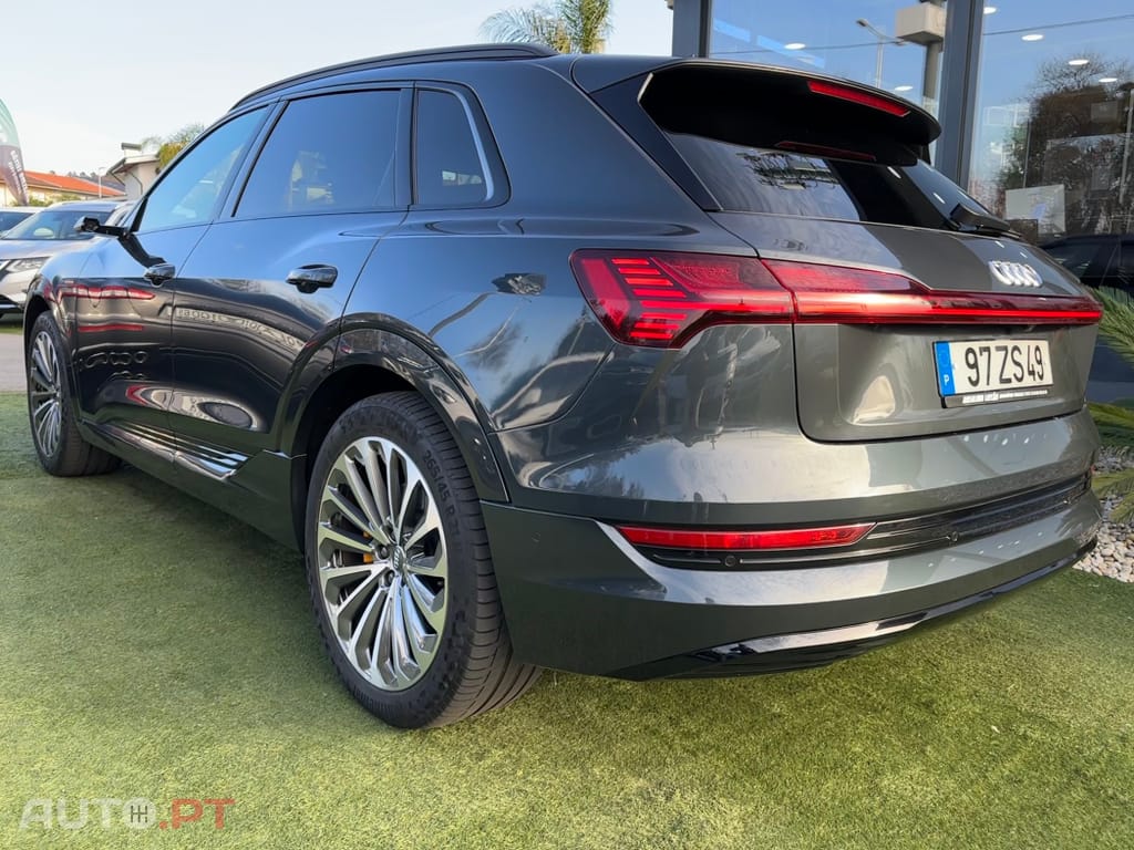 Audi E-Tron 55 quattro S line