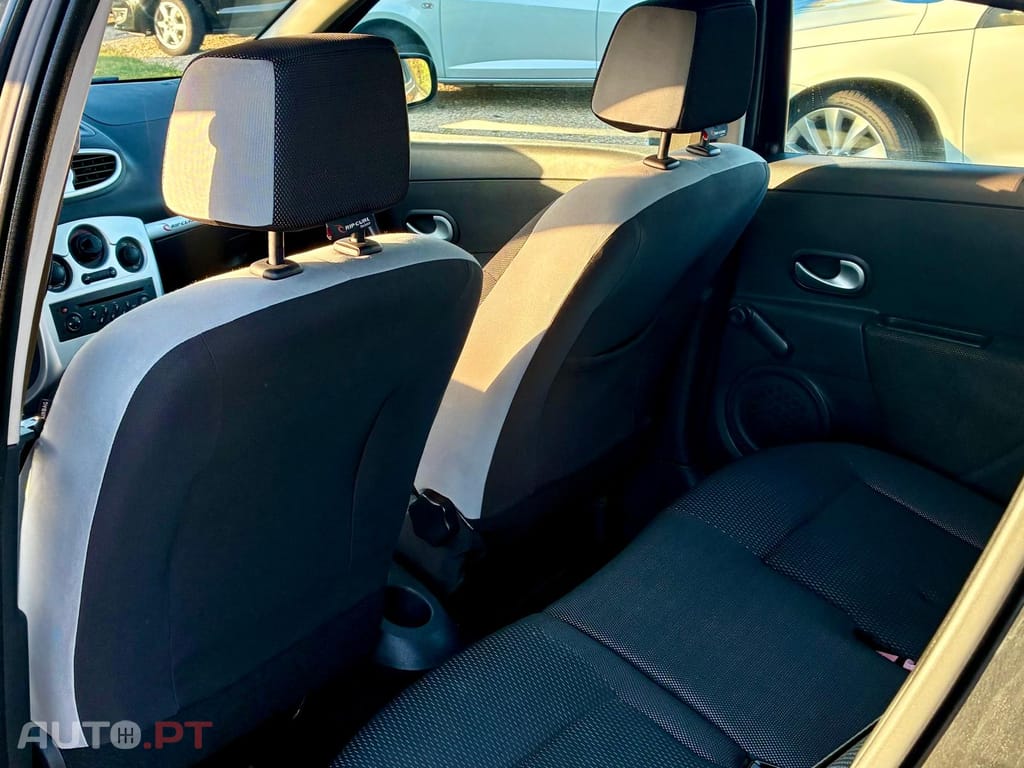 Renault Clio 1.2 Ripcurl