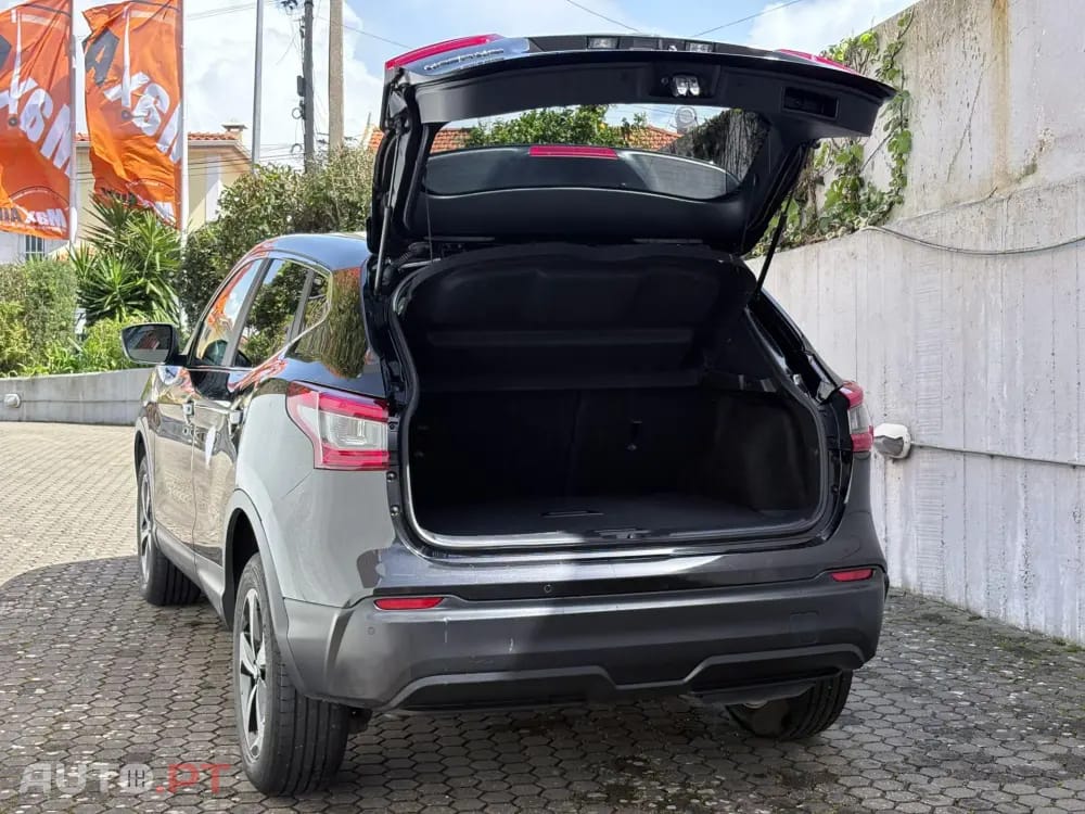 Nissan Qashqai 1.5 dCi N-Connecta Roda Suplente