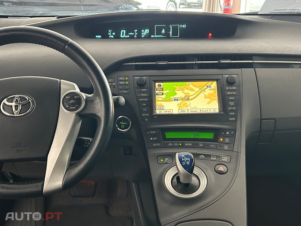 Toyota Prius 1.8 PREMIUM