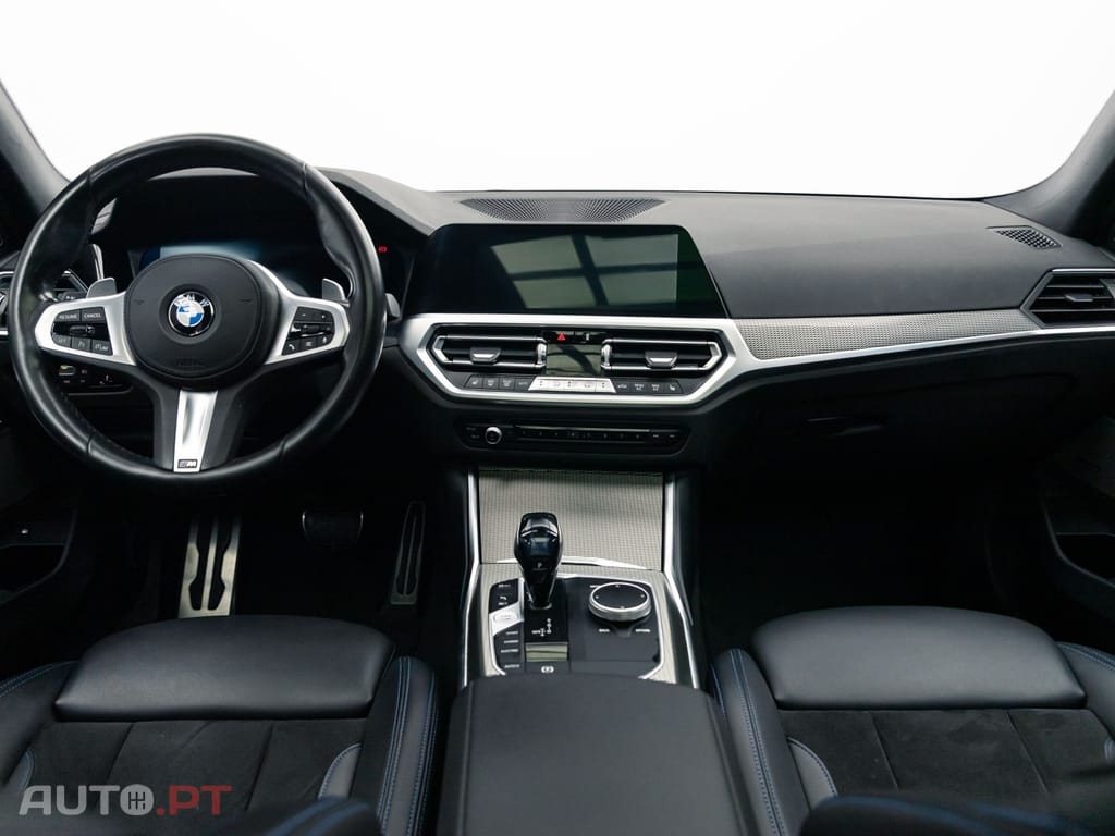 BMW 330 e iPerformance Pack M