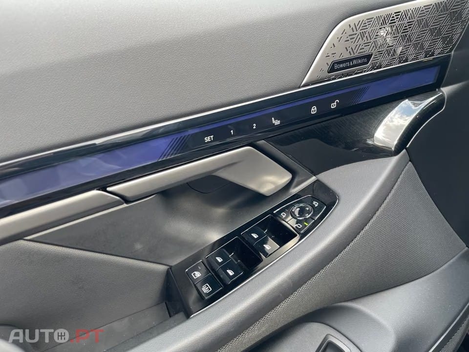 BMW M5 xDrive