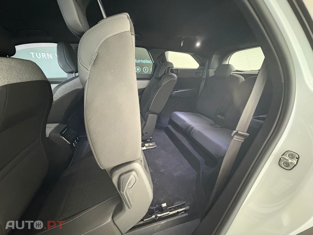 Peugeot E-5008 73 kWh Allure