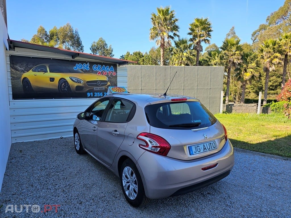 Peugeot 208 1.2 VTi Active