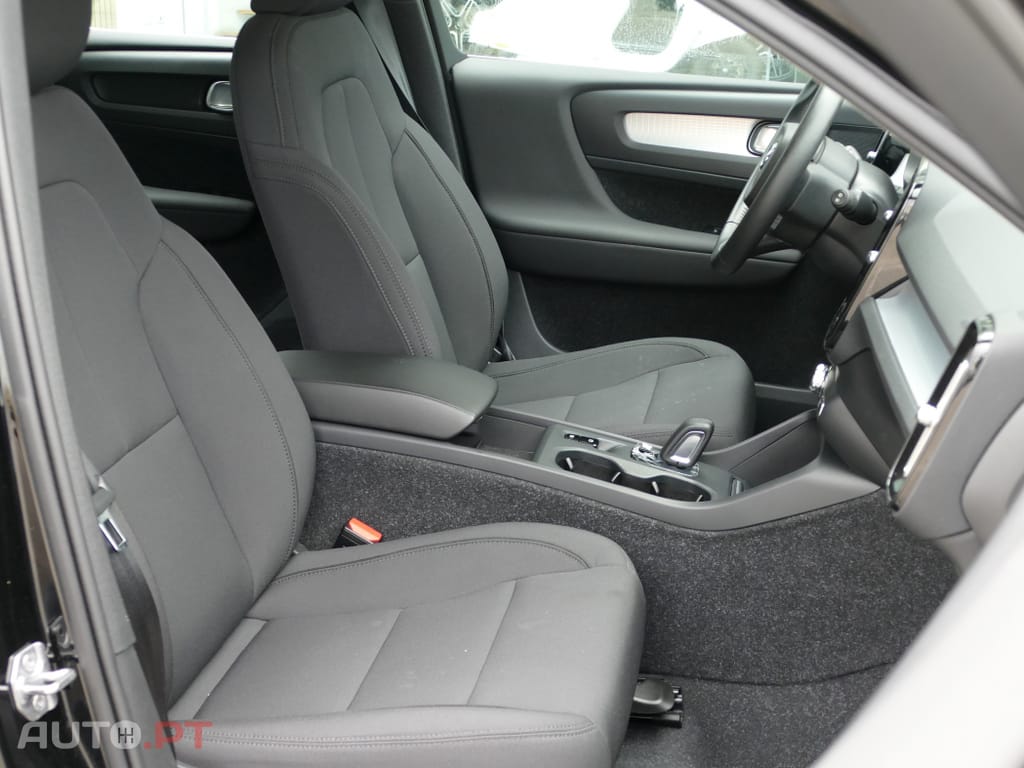 Volvo XC40 1.5 T4 PHEV Inscription Expression