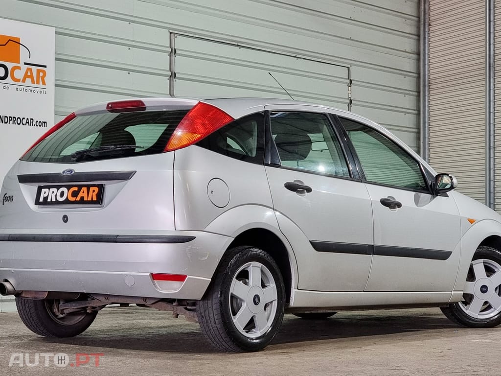 Ford Focus 1.4 X-Trend