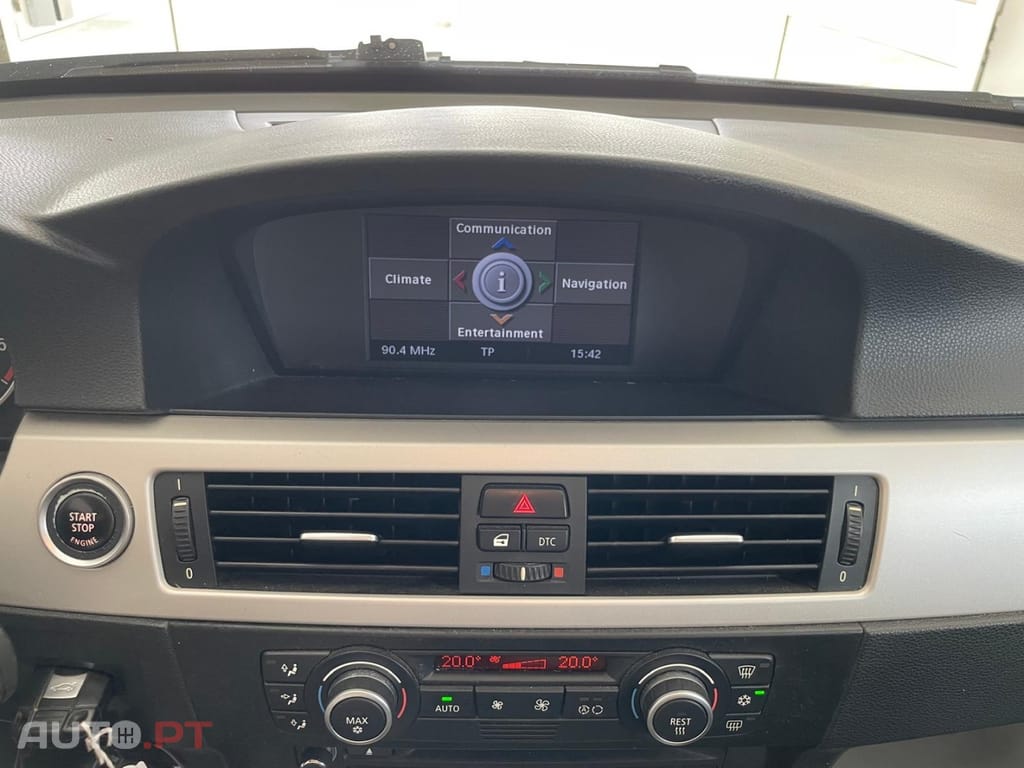 BMW 320 d EfficientDynamics Navigation