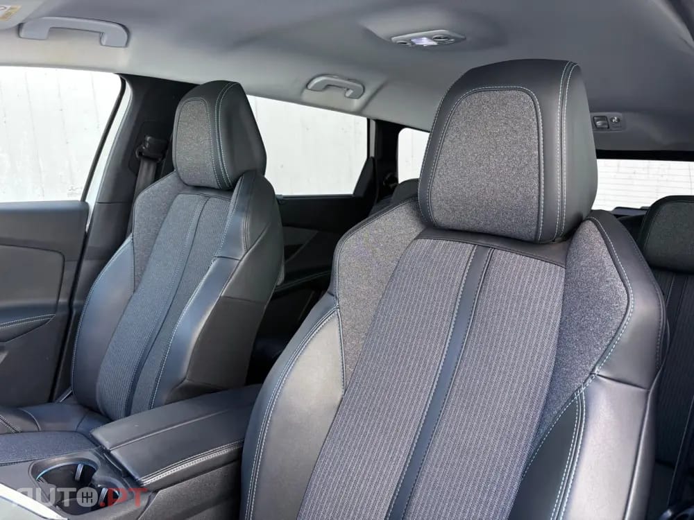Peugeot 5008 1.2 PureTech Allure EAT8