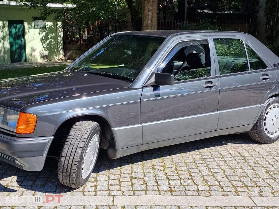 Mercedes-Benz 190 E 1.8