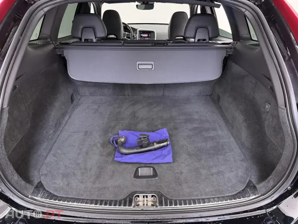 Volvo XC60 2.0 D4 Volvo Ocean Race Geartronic