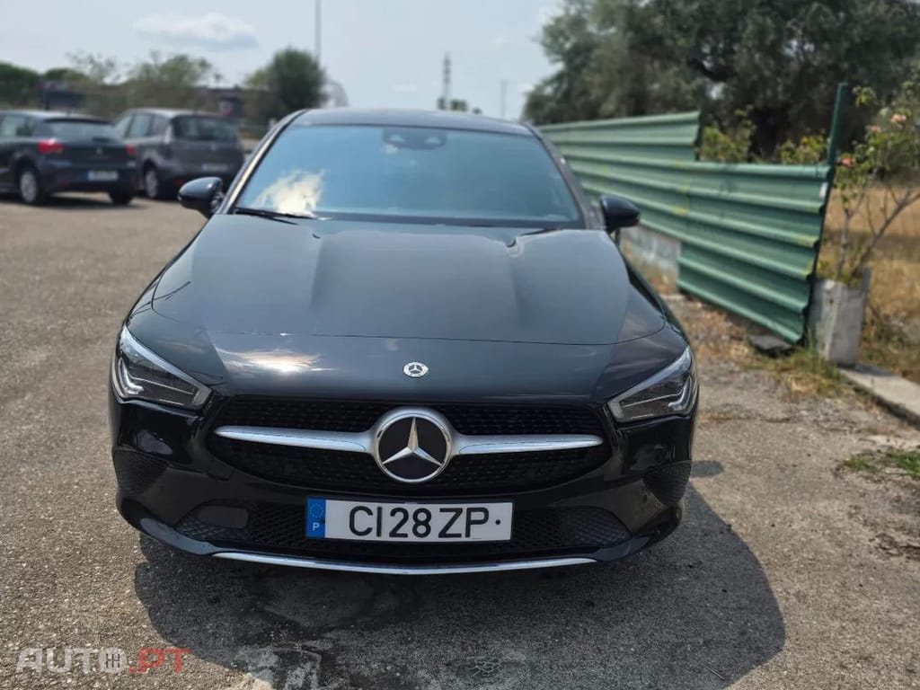 Mercedes-Benz CLA 250 e Shooting Brake Style Plus