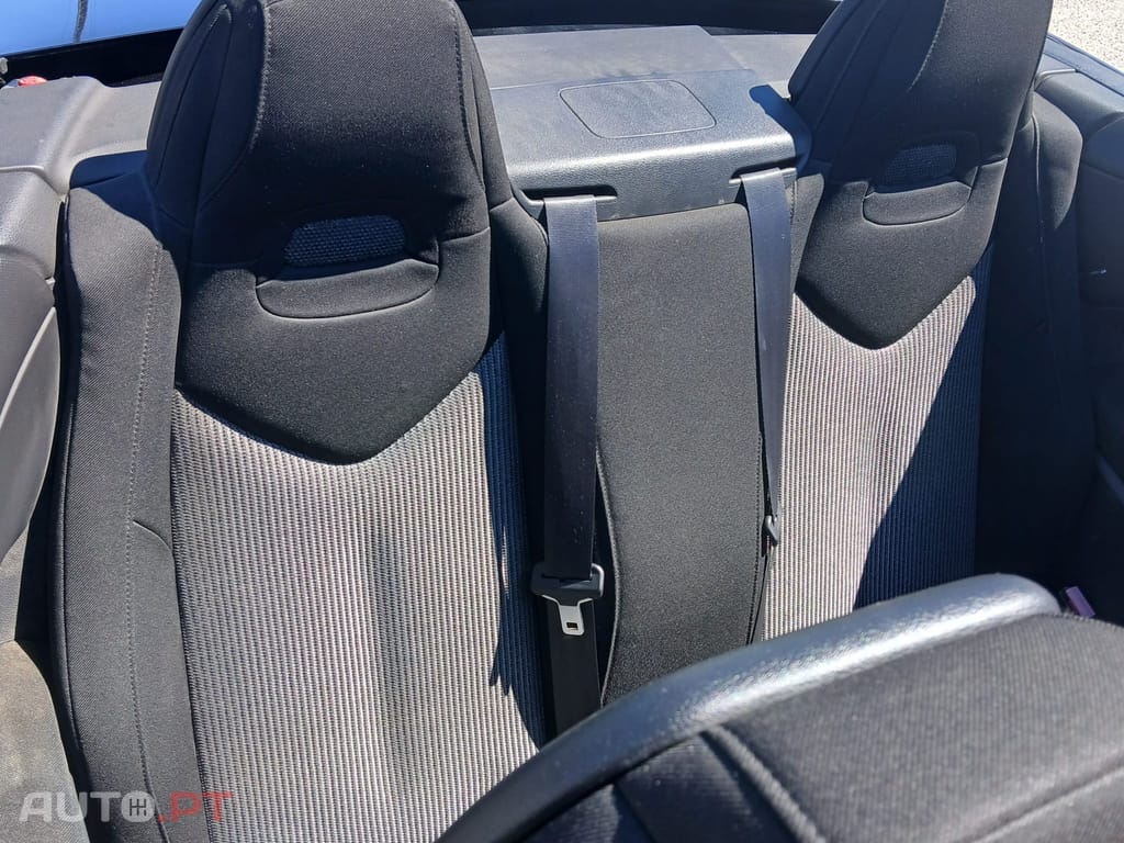 Peugeot 308 CC 2.0 HDi Sport