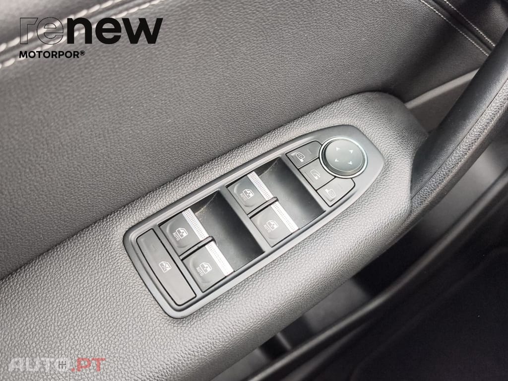 Renault Captur 1.0 ECO-G 100 Techno Bi-Fuel