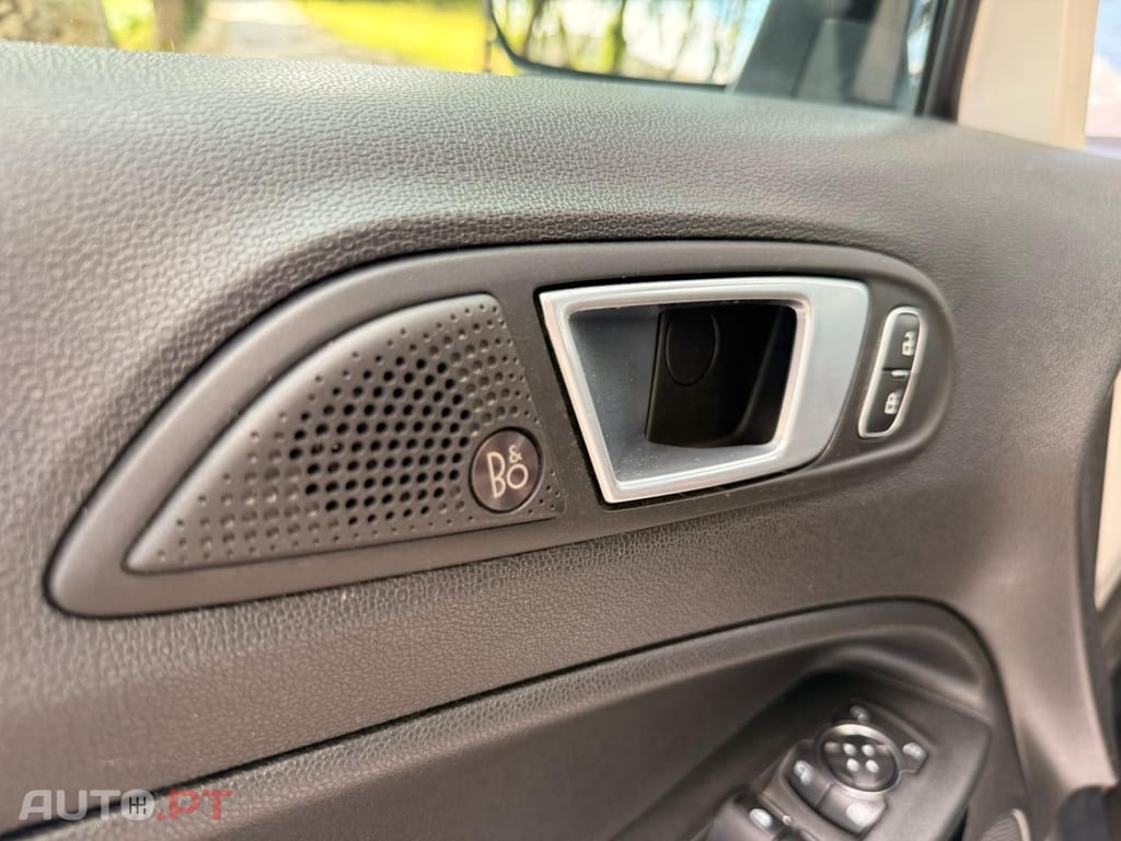 Ford EcoSport 1.0 EcoBoost ST-LINE