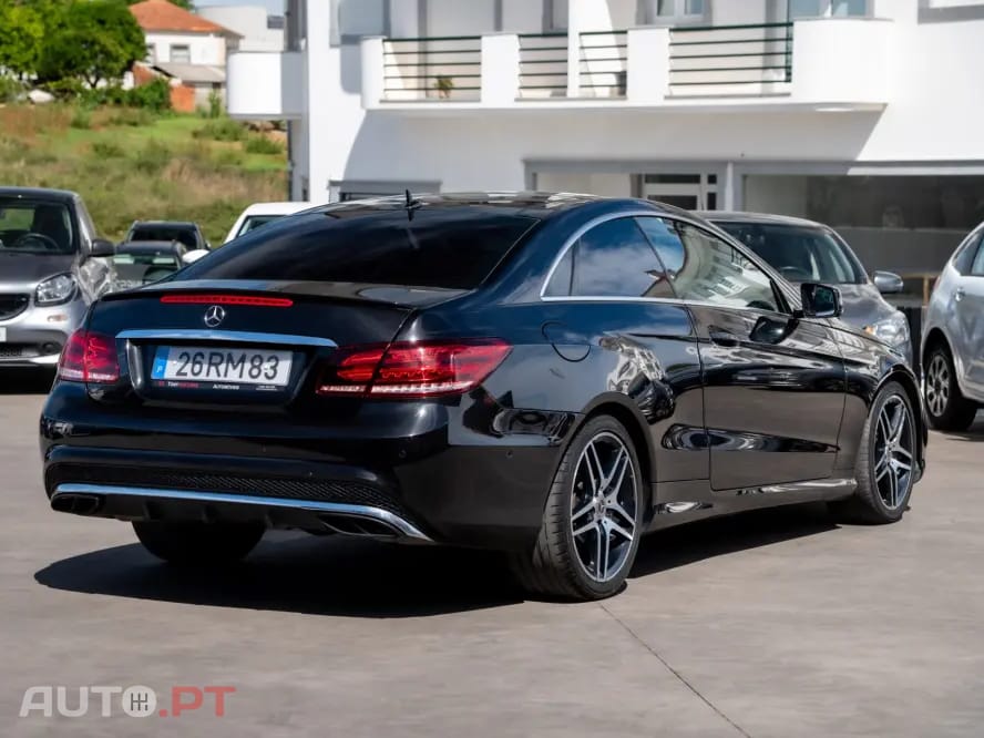 Mercedes-Benz E 220 CDI Elegance BE Auto.