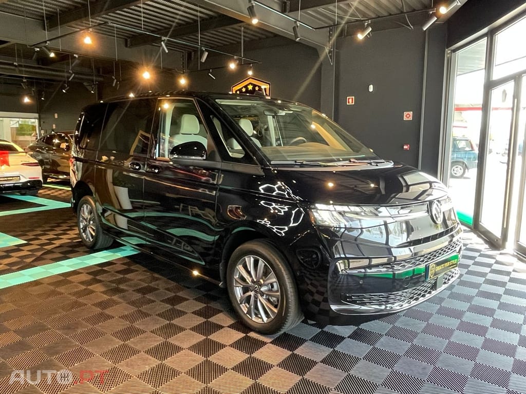 Volkswagen Multivan 2.0 TDI BM Longa Comfortline DSG
